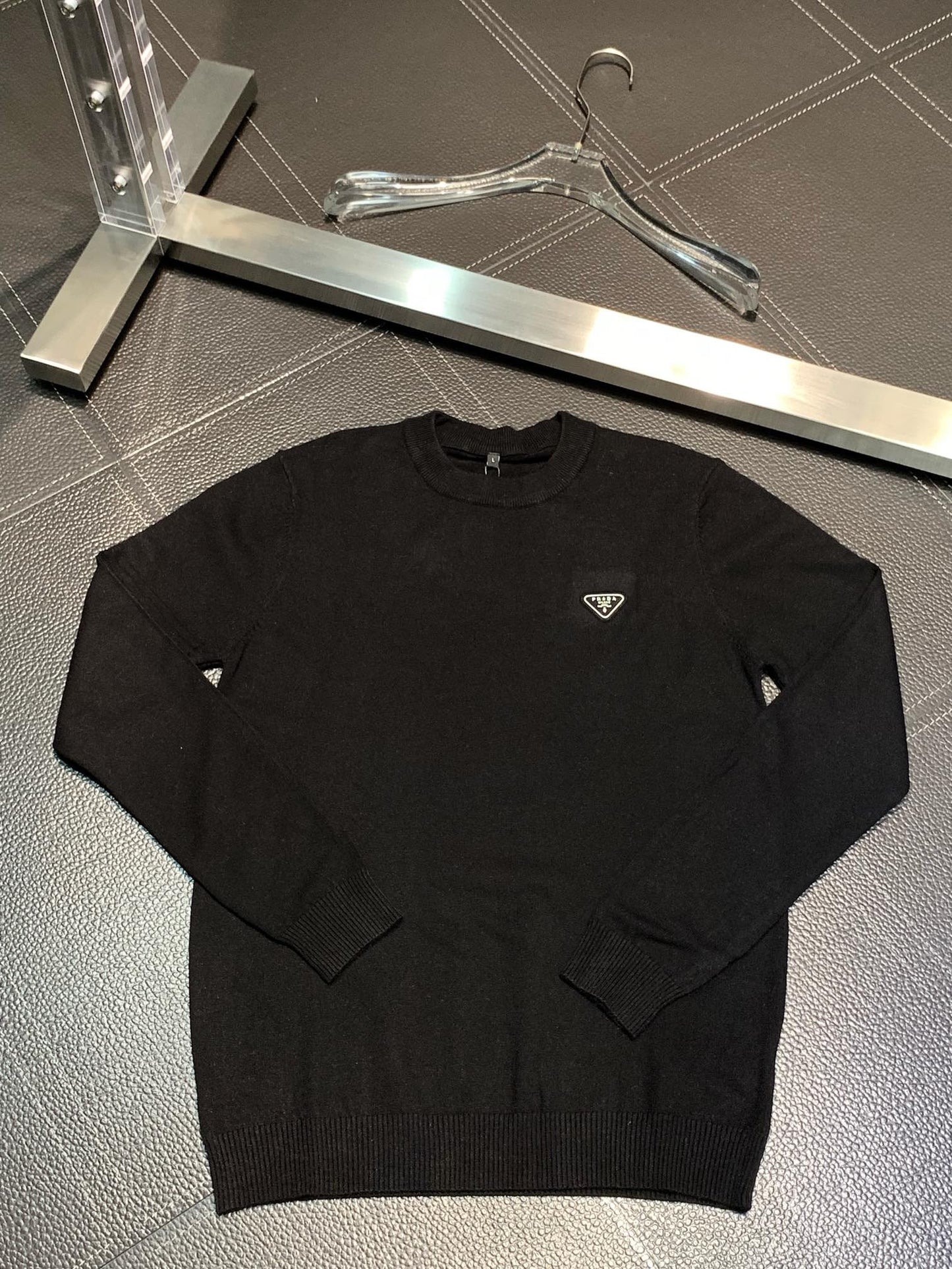 「#1942」Prada casual sweater