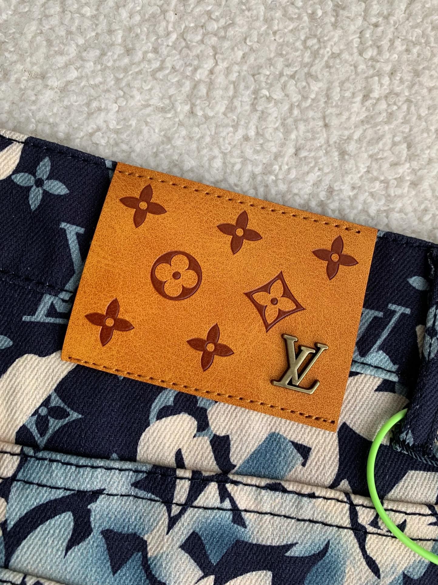 「#2364」Costumes en denim Louis Vuitton