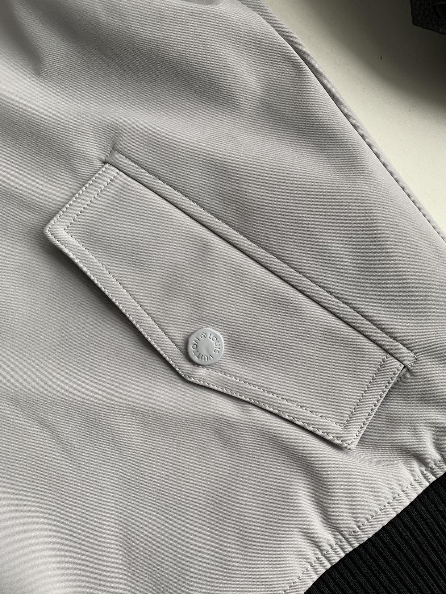 Vestes Louis Vuitton « #2707 »