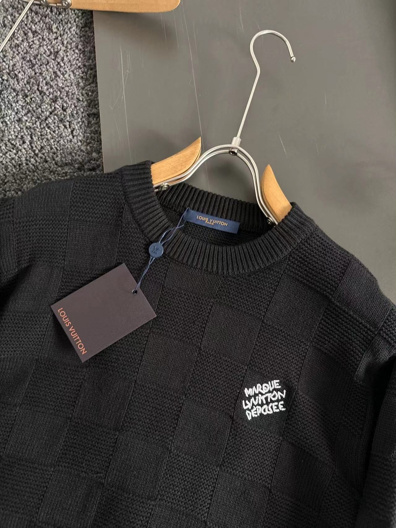 Pull ras du cou à damier perlé Louis Vuitton « #3377 »