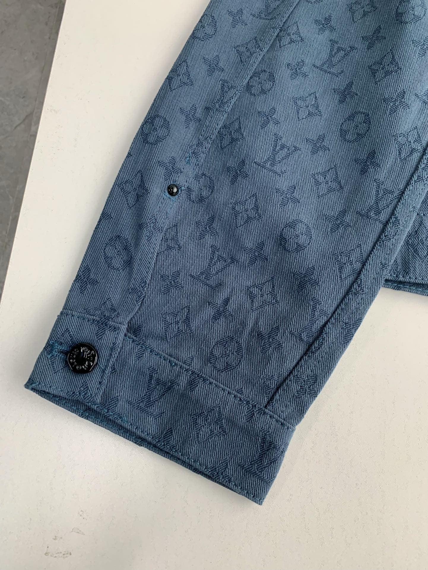 Vestes en jean Louis Vuitton « #3548 »