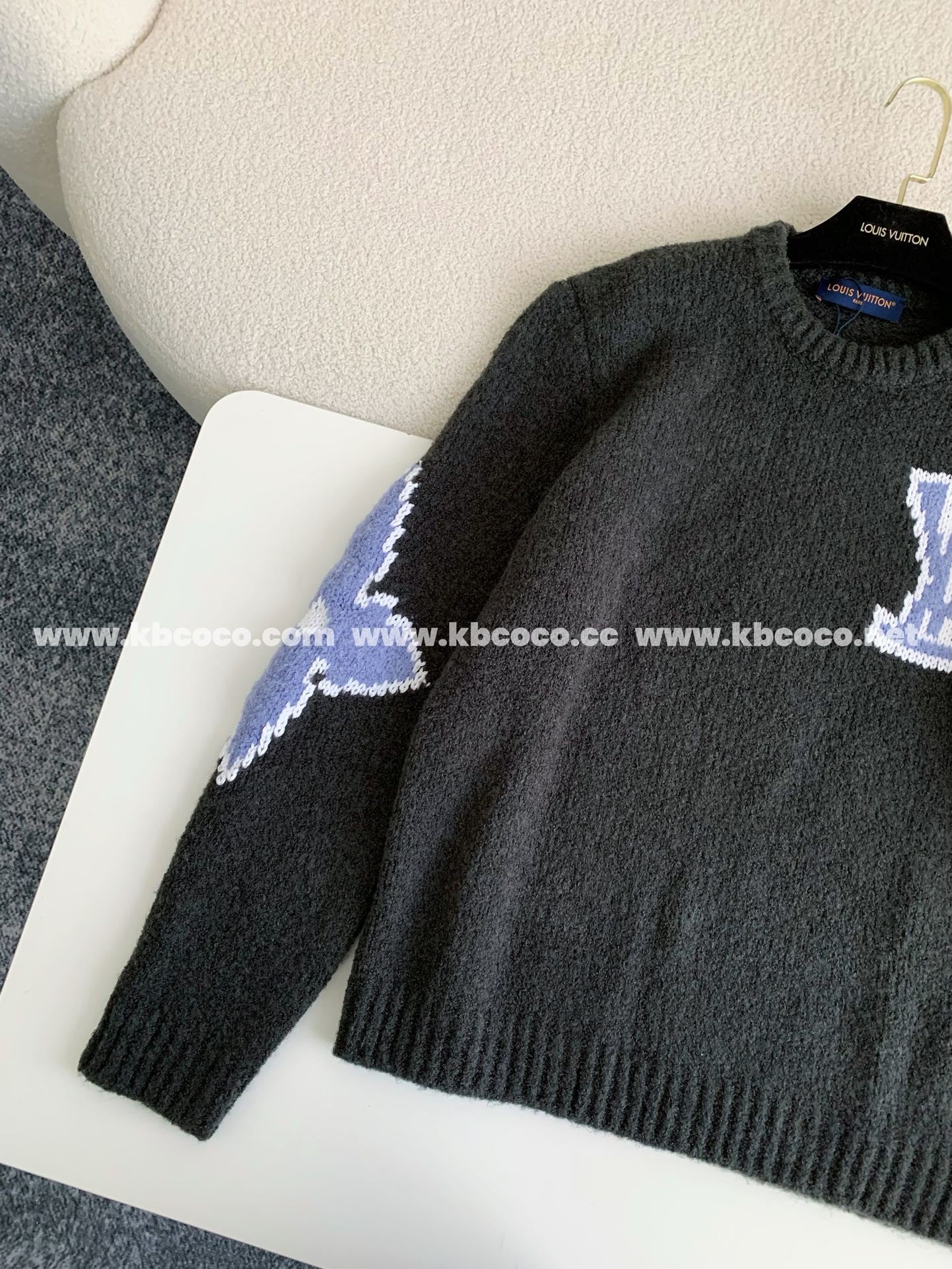 「#3832」Louis Vuitton ski sweater with wool inlay
