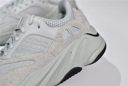 Yzy Boost 700 Salt