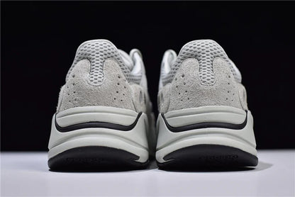 Yzy Boost 700 Salt