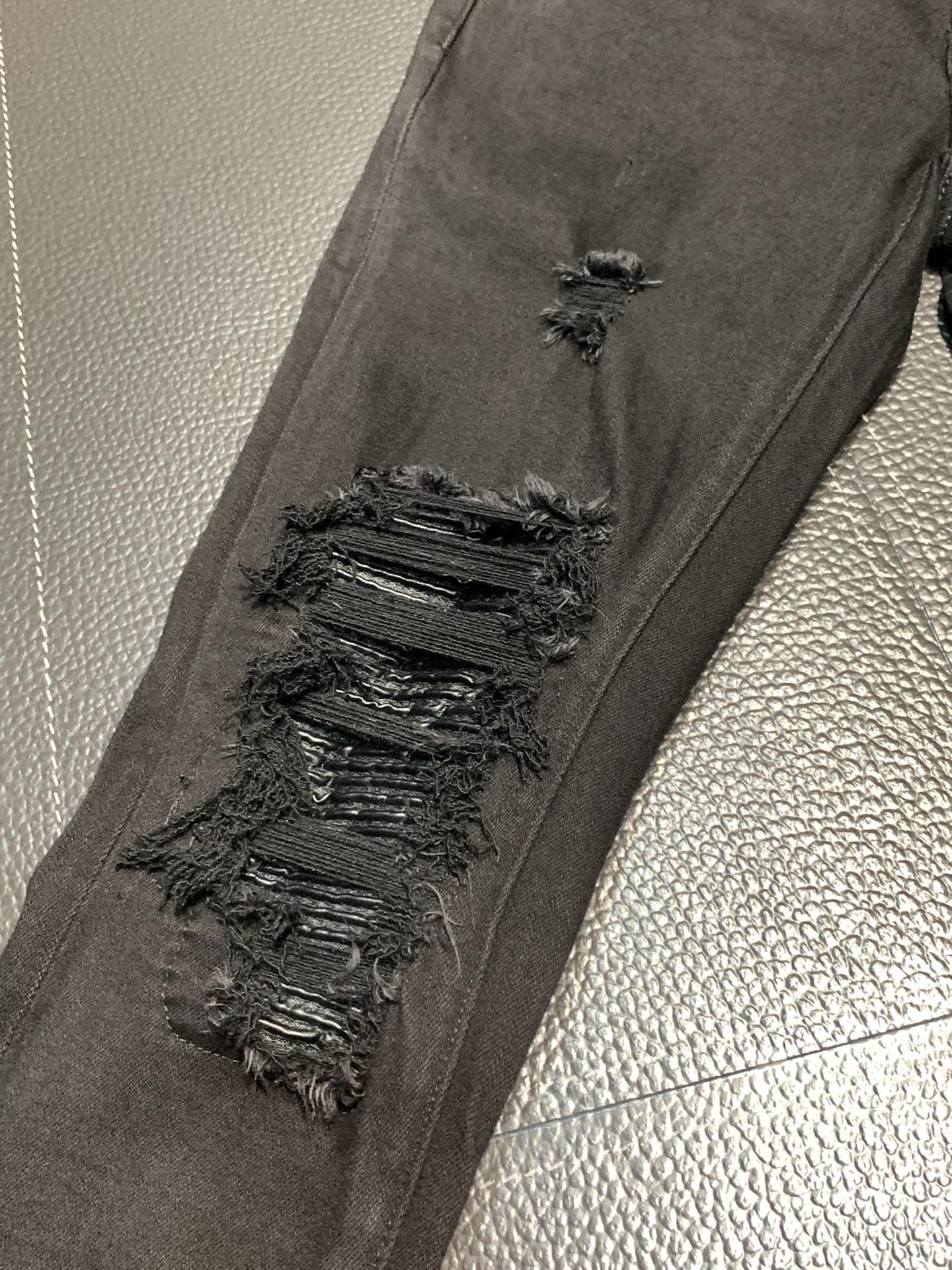「#1826」Amiri slim fit petite straight jeans