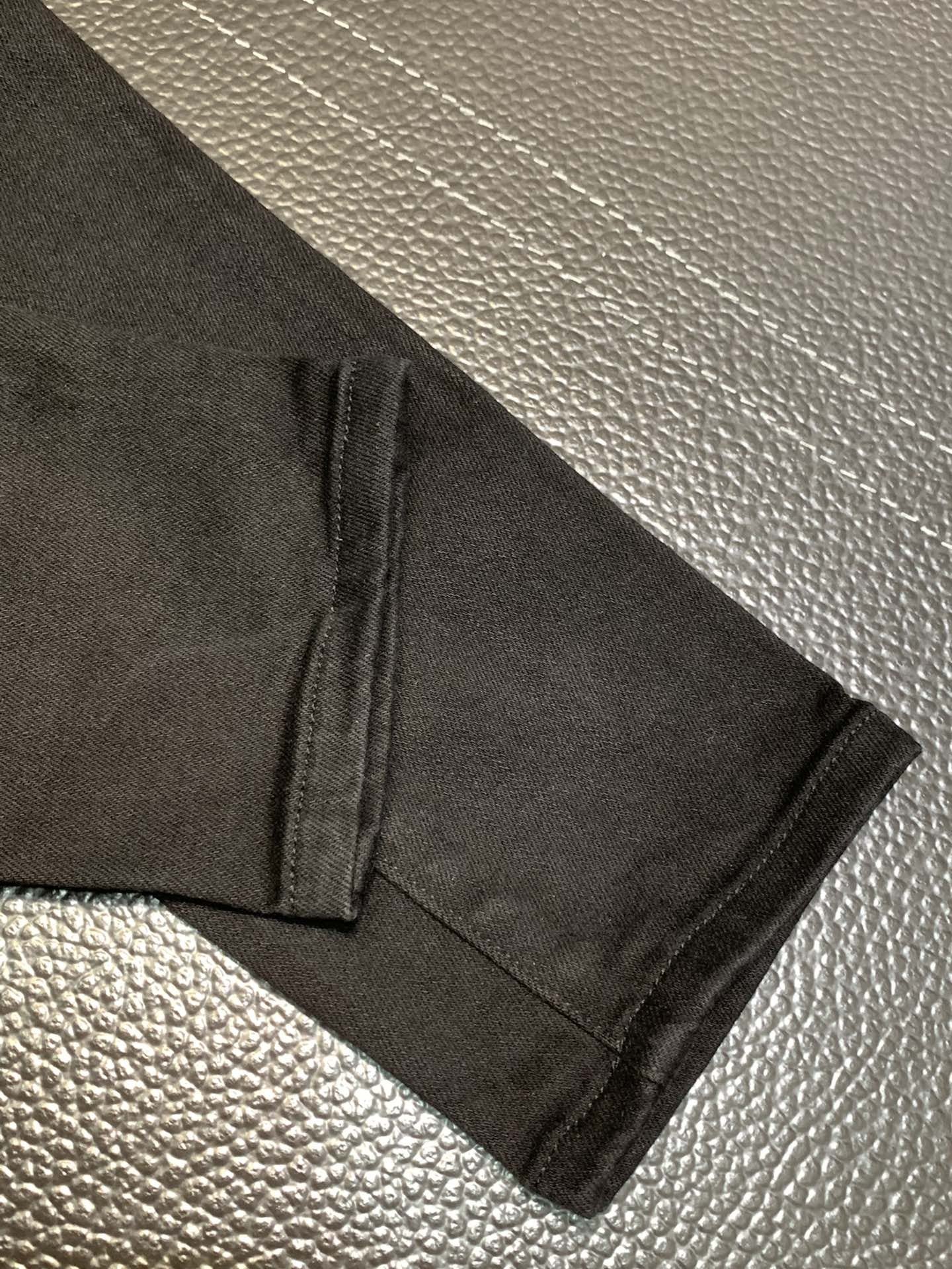 「#1826」Amiri slim fit petite straight jeans