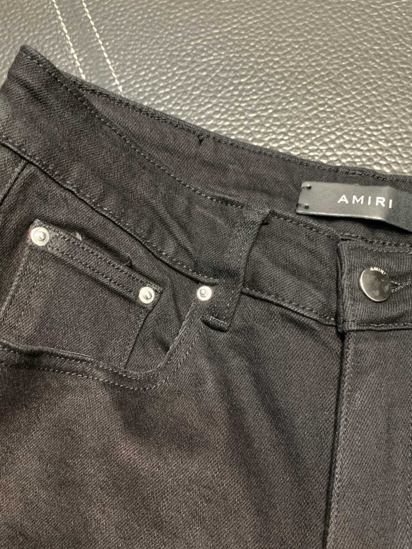 「#1826」Amiri slim fit petite straight jeans