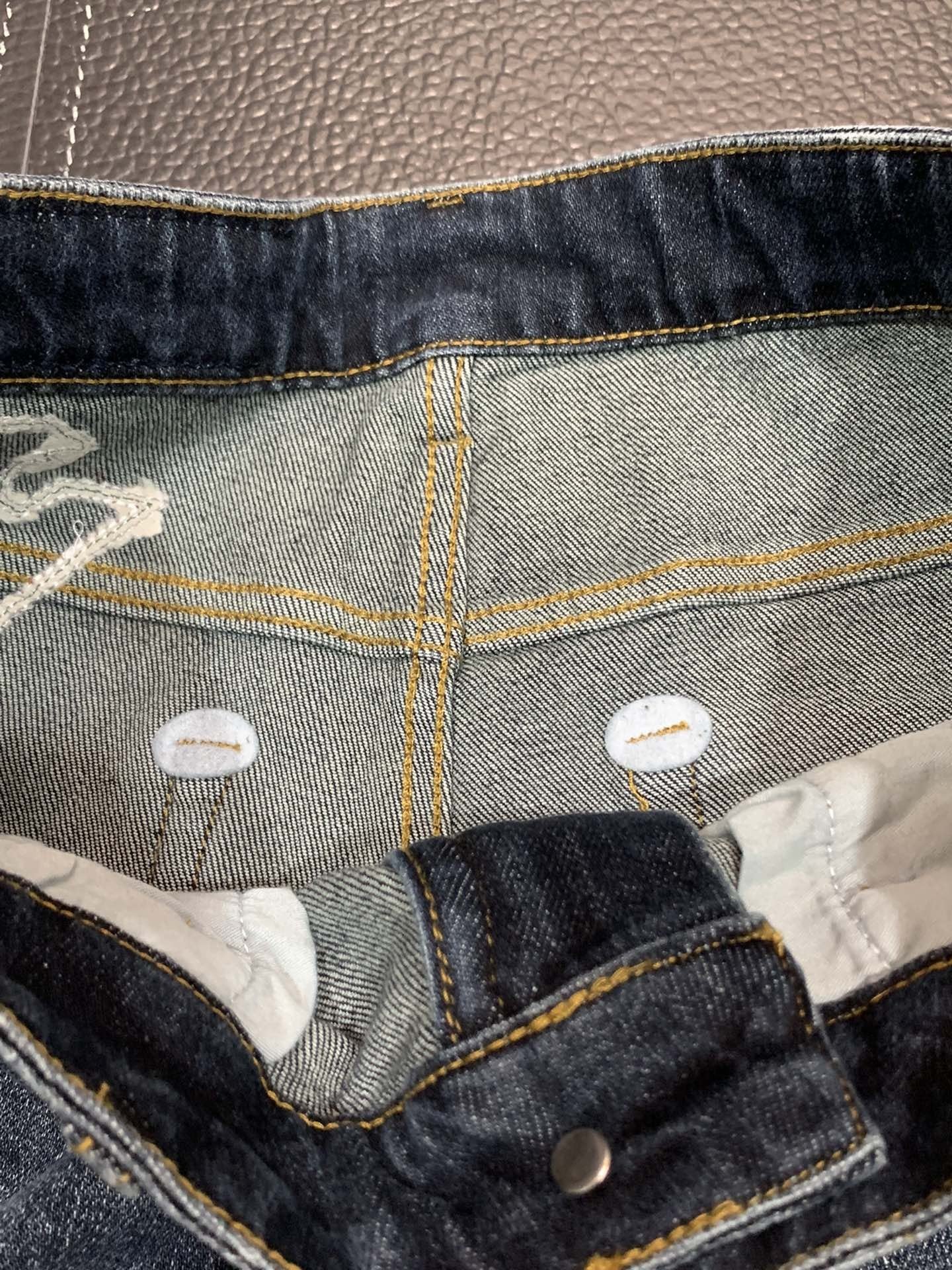 「#1829」Amiri slim fit petite straight jeans