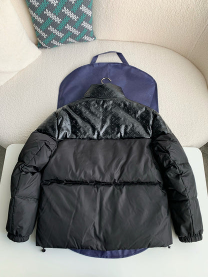 Doudoune avec logo LOUIS VUITTON « #2050 »