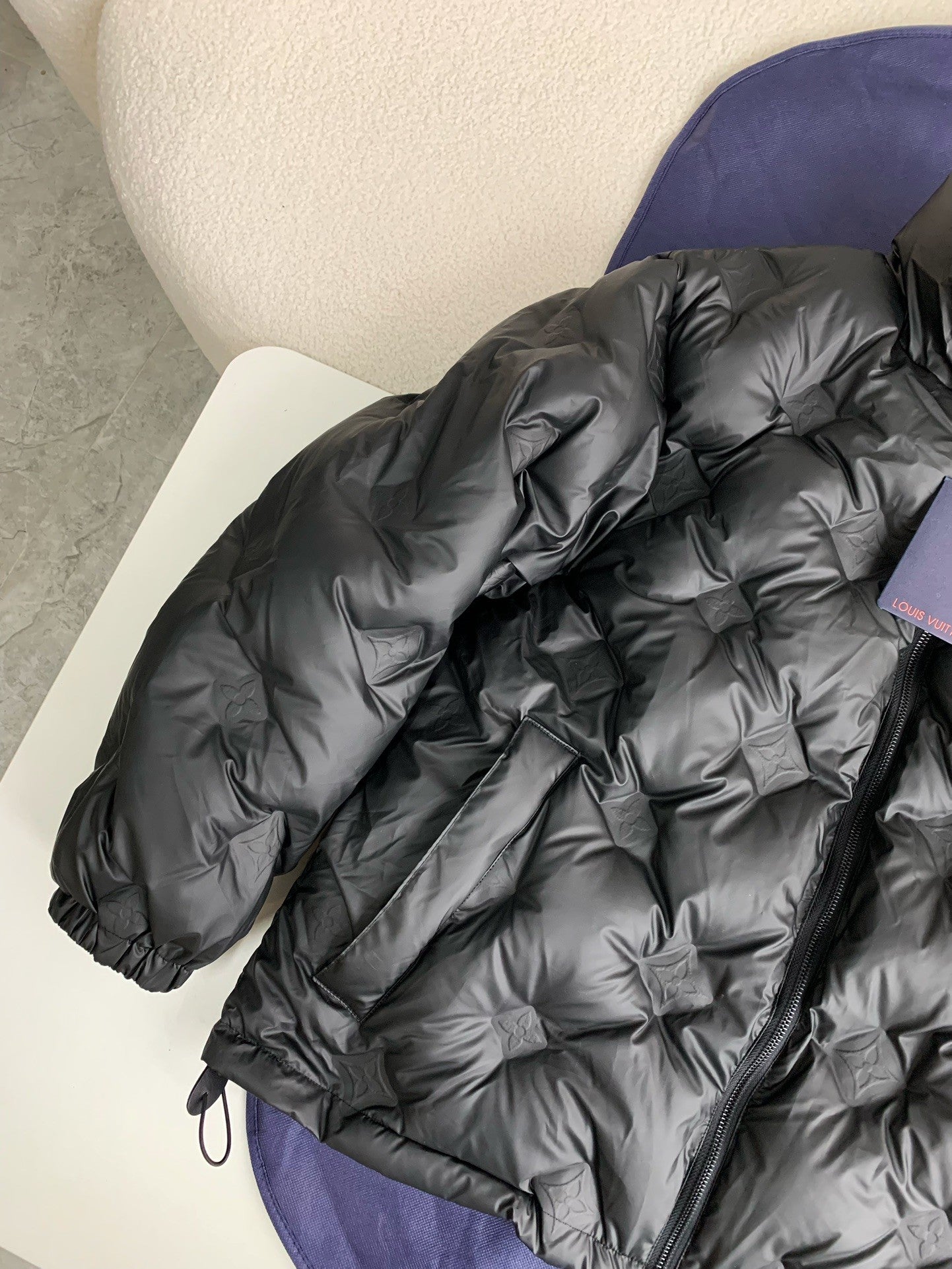 Doudoune avec logo LOUIS VUITTON « #2100 »