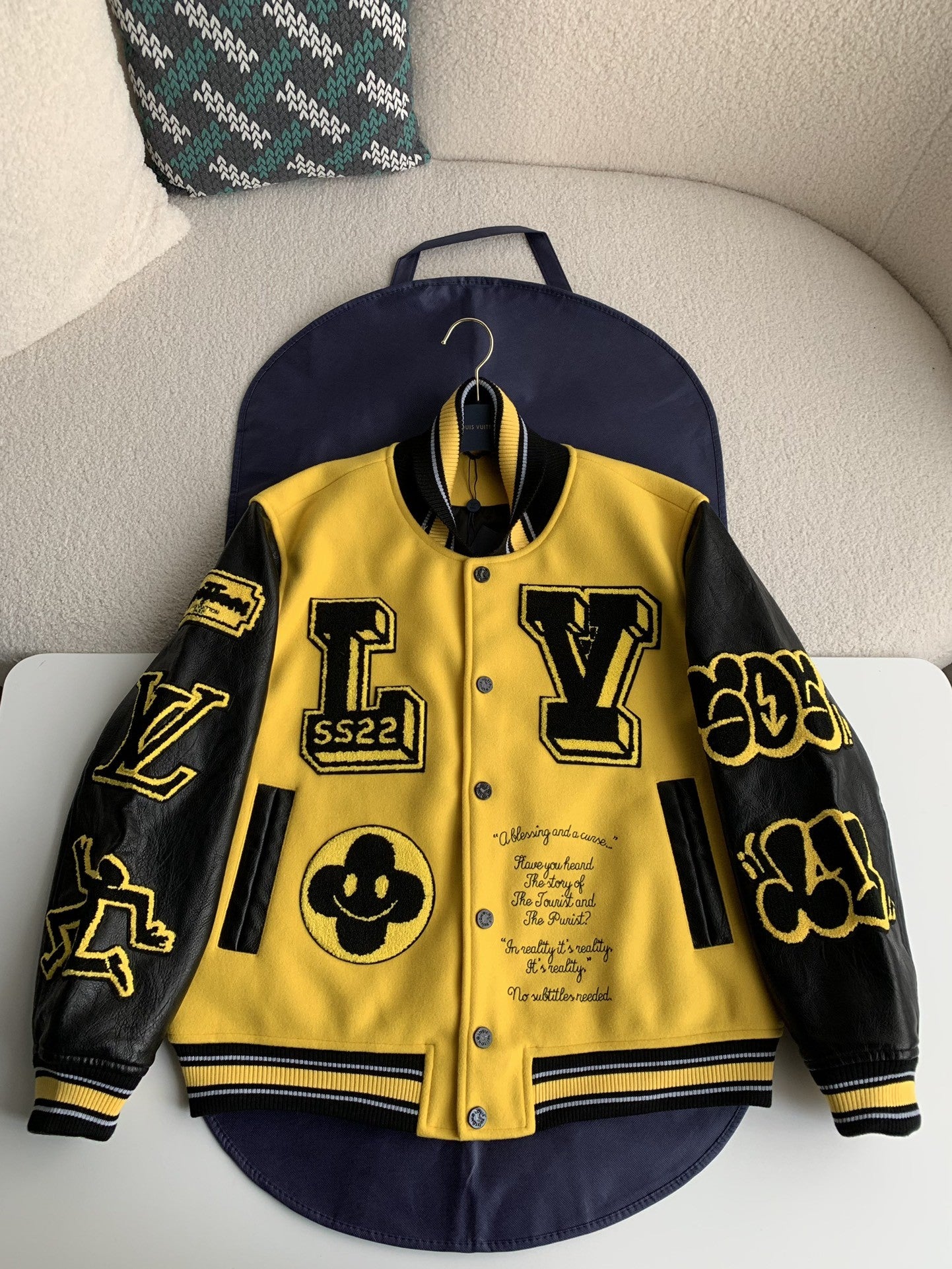 「#2334」Vestes universitaires Louis Vuitton