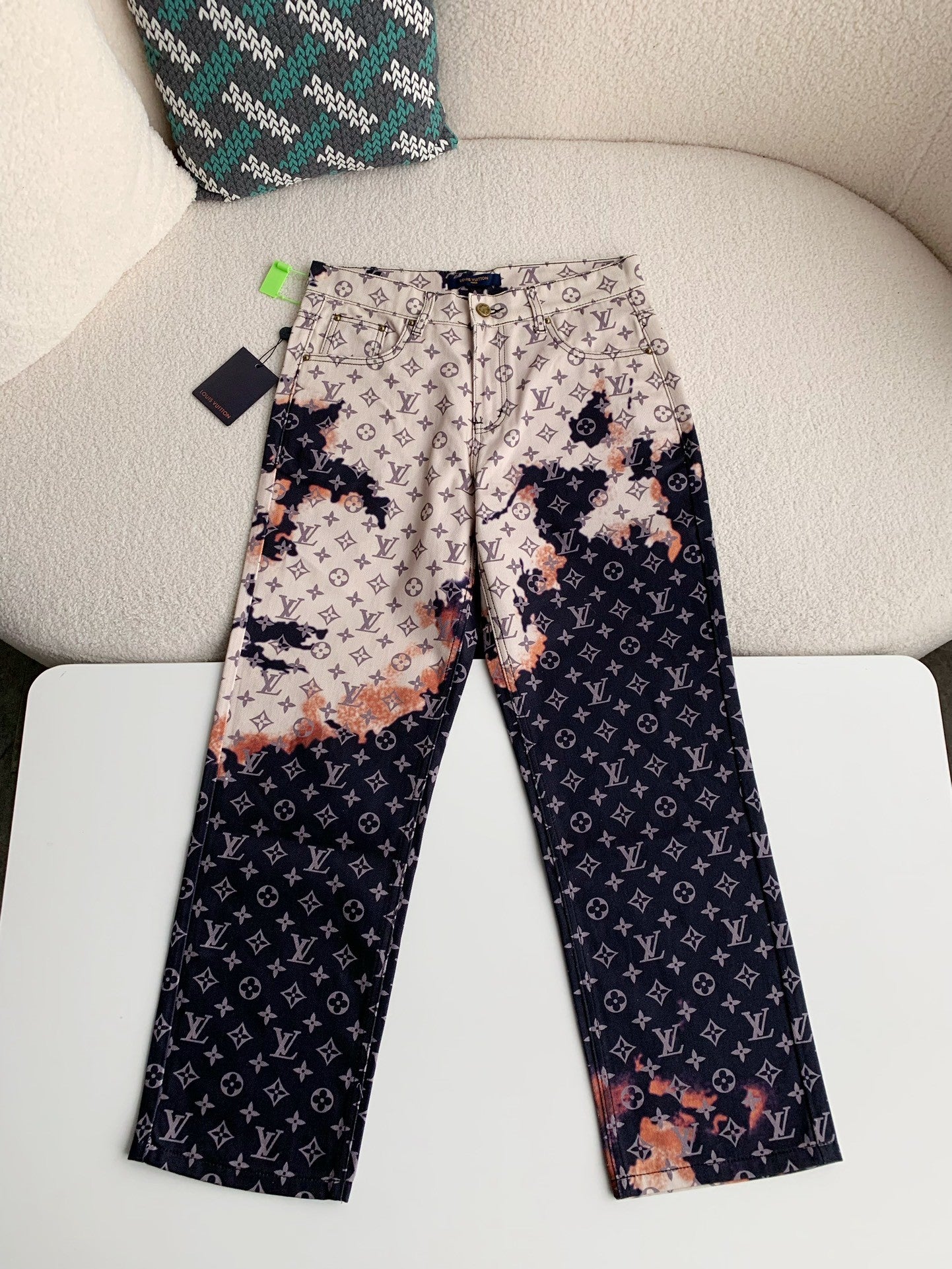 「#2349」Costumes en denim Louis Vuitton