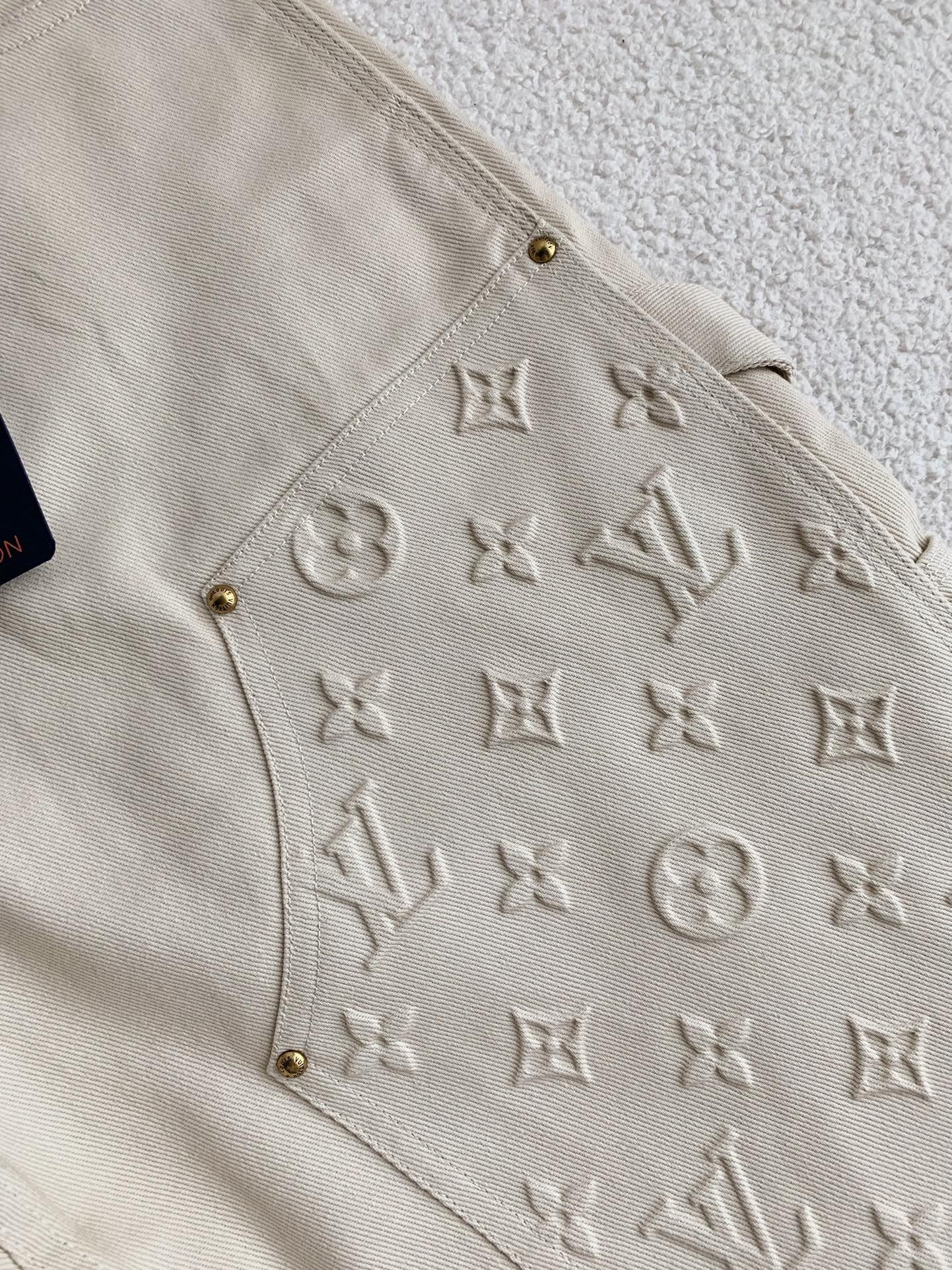 「#2348」Louis Vuitton costumes