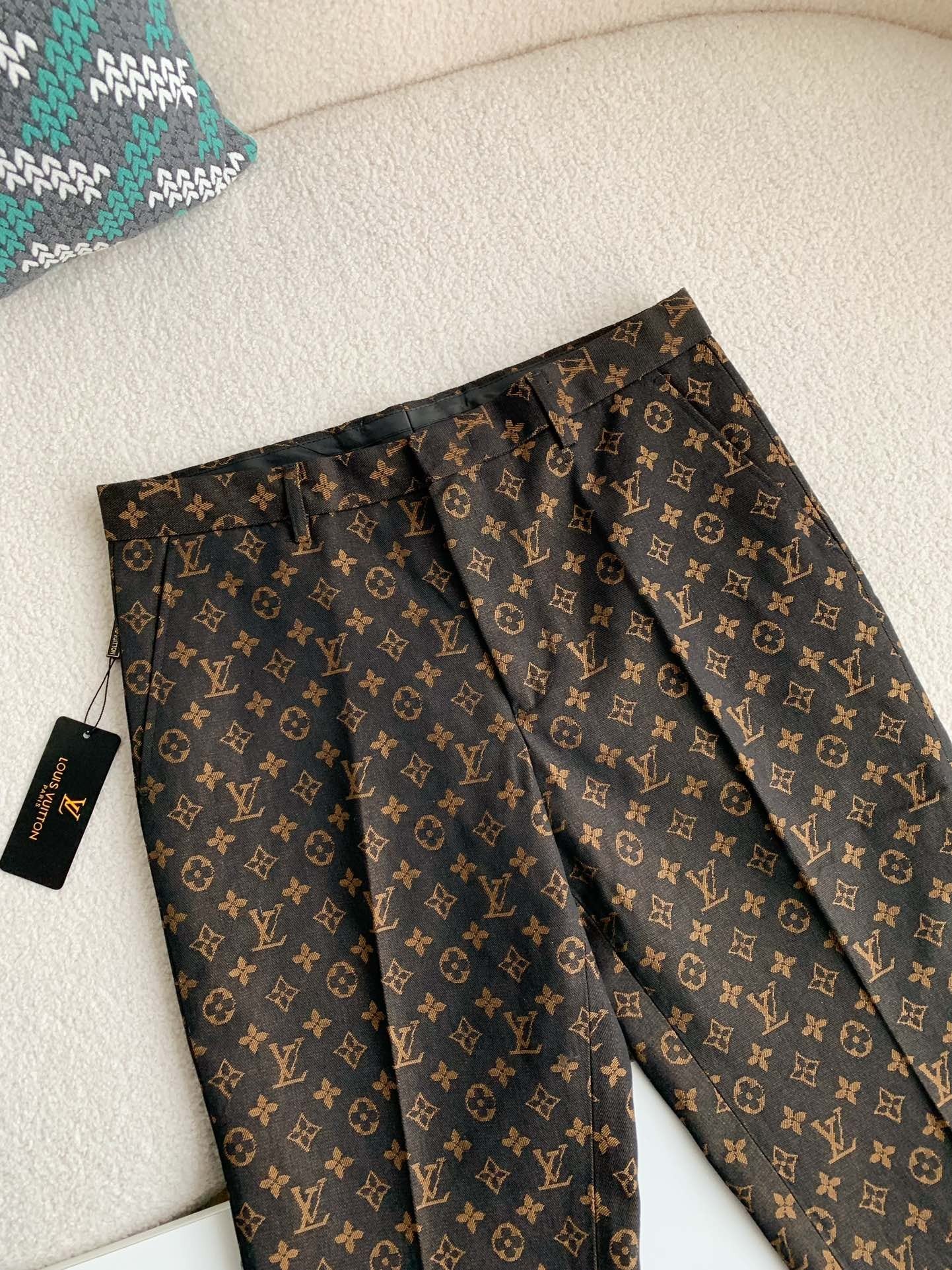 「#2366」Pantalon décontracté Louis Vuitton