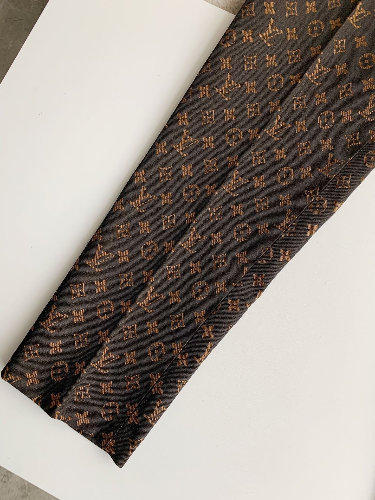 「#2366」Pantalon décontracté Louis Vuitton