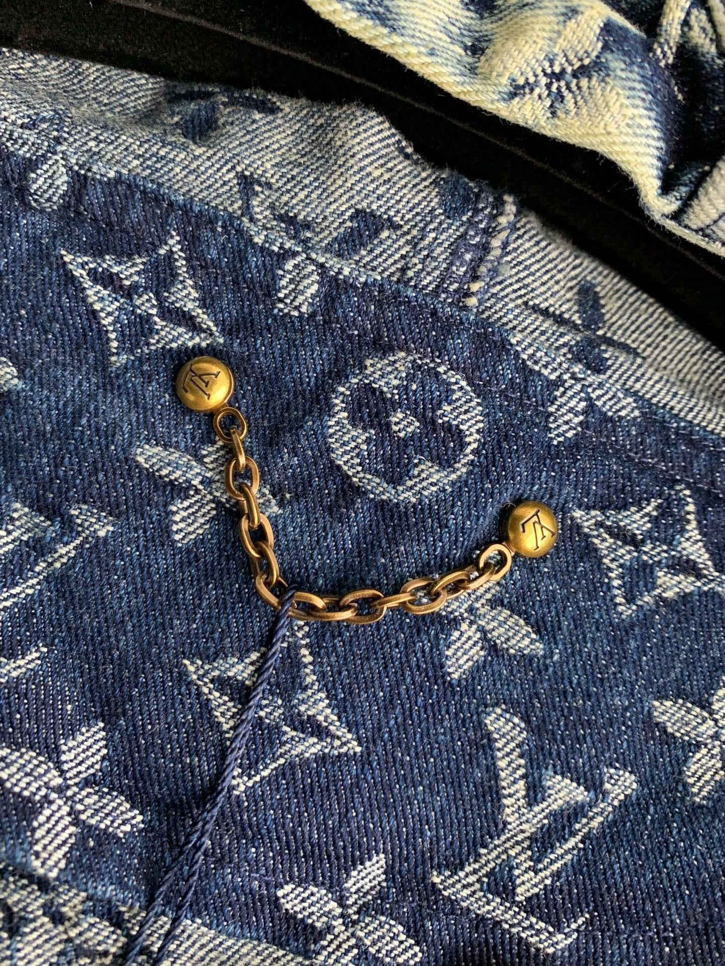 「#2388」Veste à capuche Louis Vuitton Jean