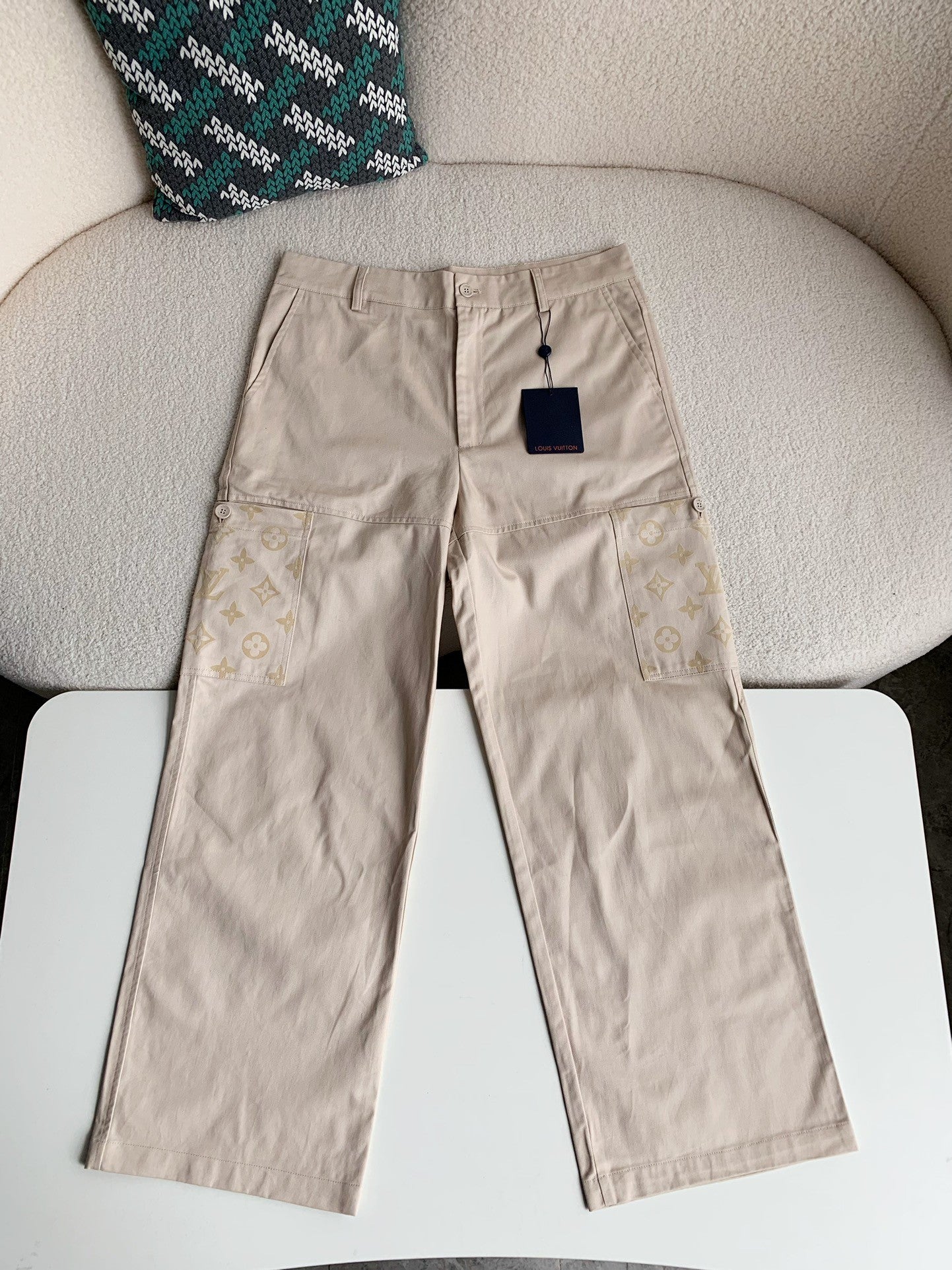 「#2527」Costumes Louis Vuitton
