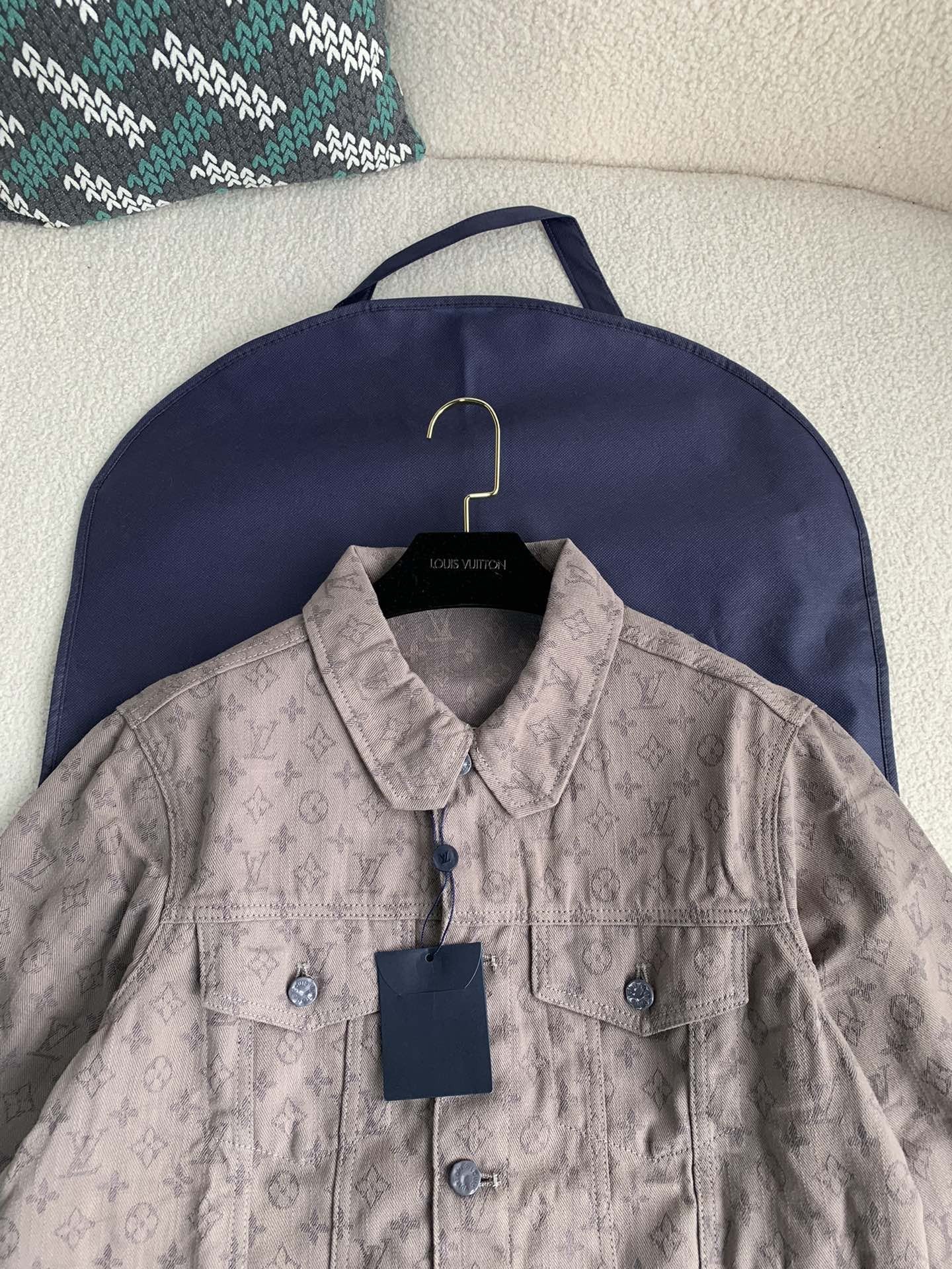 Vestes Louis Vuitton « #2600 »