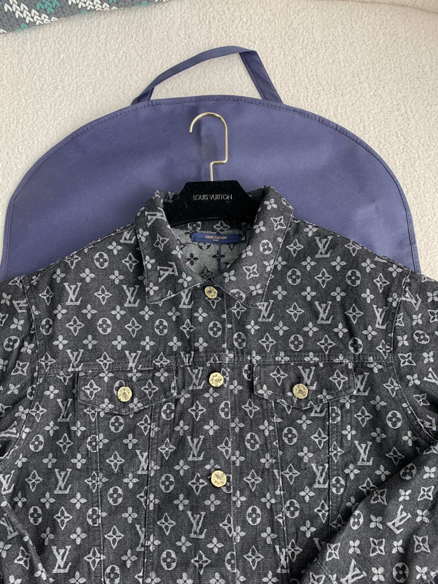 Vestes Louis Vuitton « #2601 »