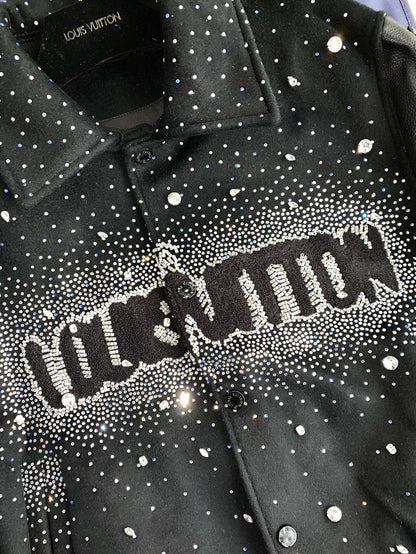 Veste en cuir brodée de perles et de lettres Louis Vuitton FW23 « #2603 »