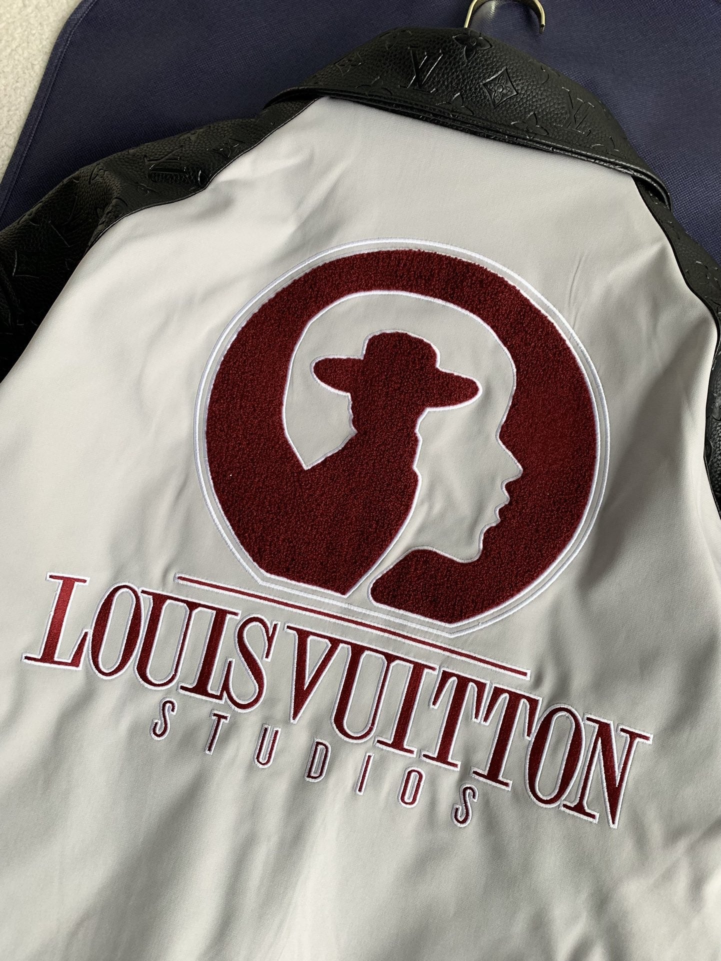 Vestes Louis Vuitton « #2707 »