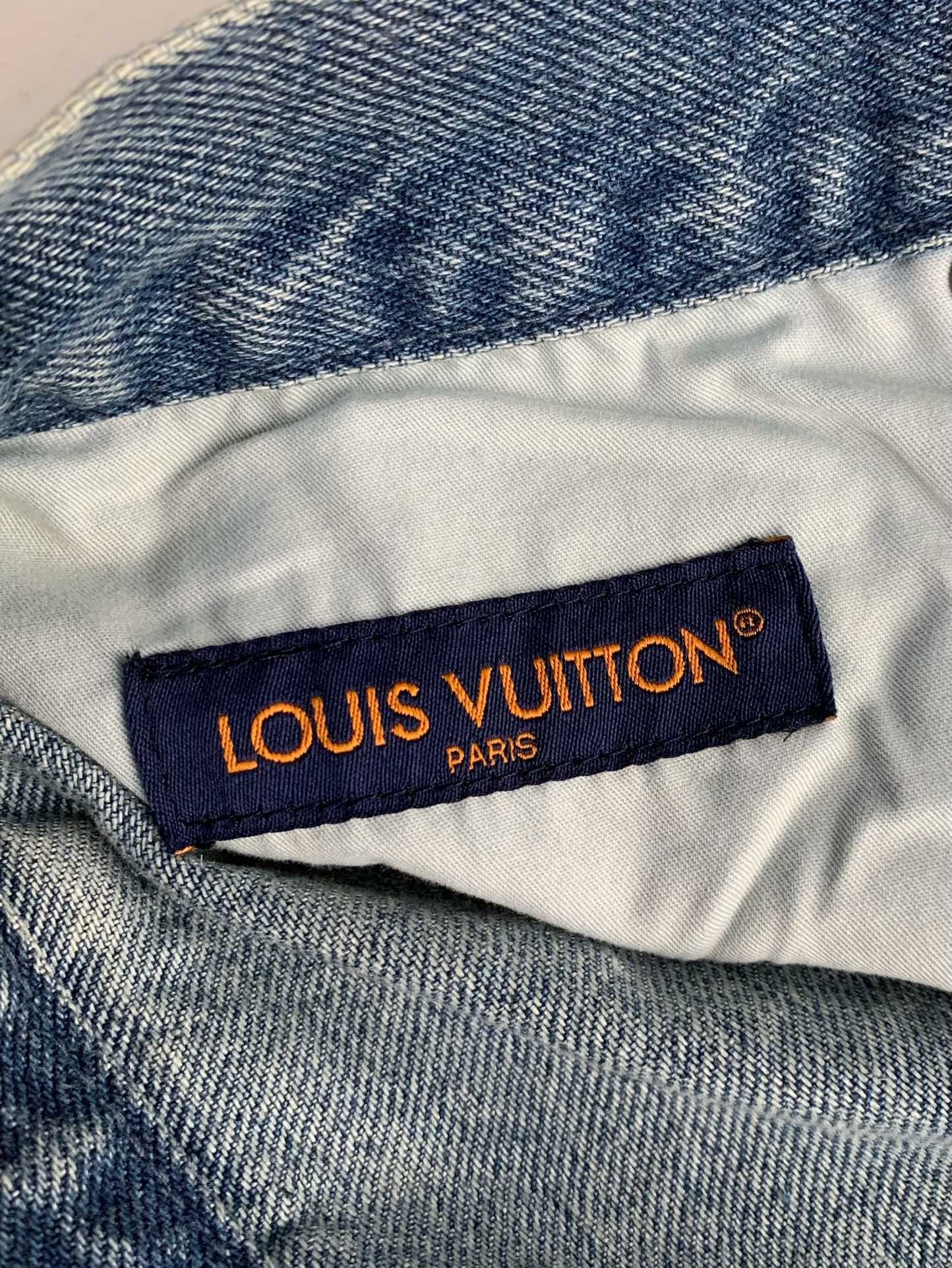 「#2884」LOUIS VUITTON Short en jean