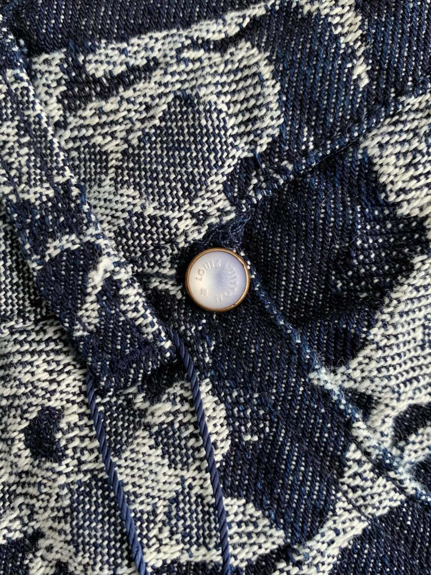 「#3252」LOUIS VUITTON Jean shorts