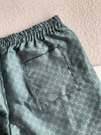 Short LOUIS VUITTON « #3302 »