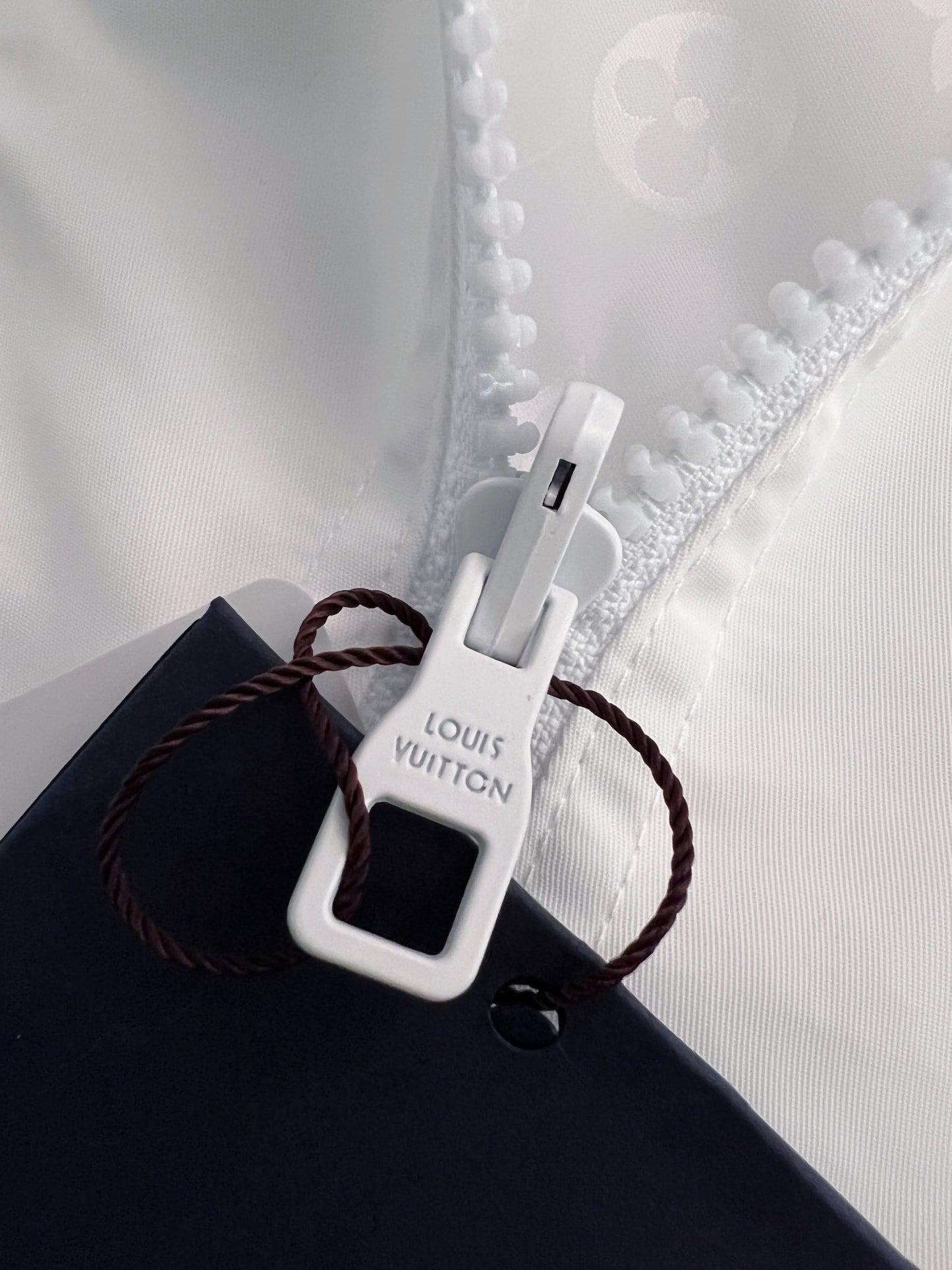 「#3333」Louis Vuitton 24 nouvelles vestes presbytériennes imprimées recto verso