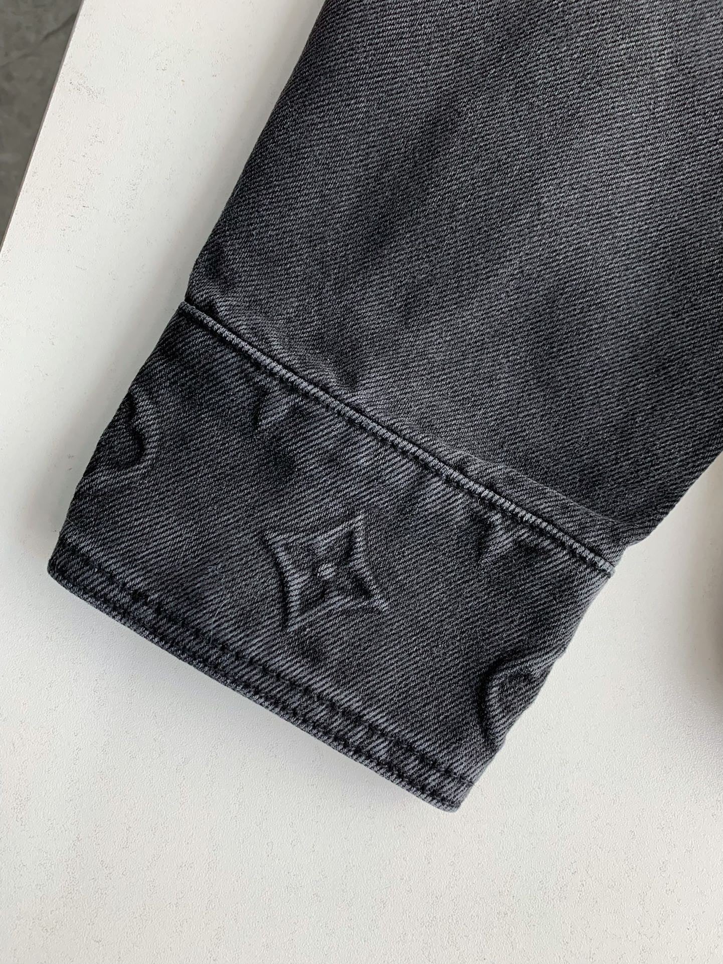 Vestes en jean Louis Vuitton « #3526 »