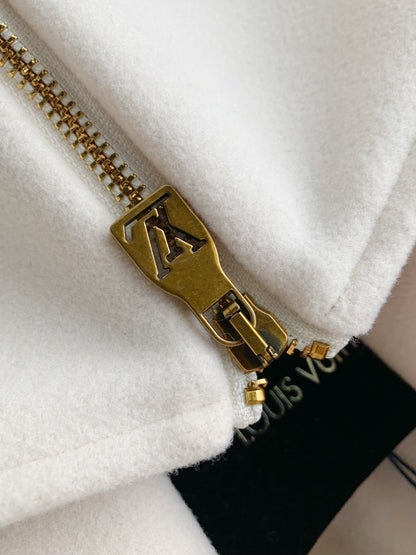 「#3529」Veste à capuche Louis Vuitton