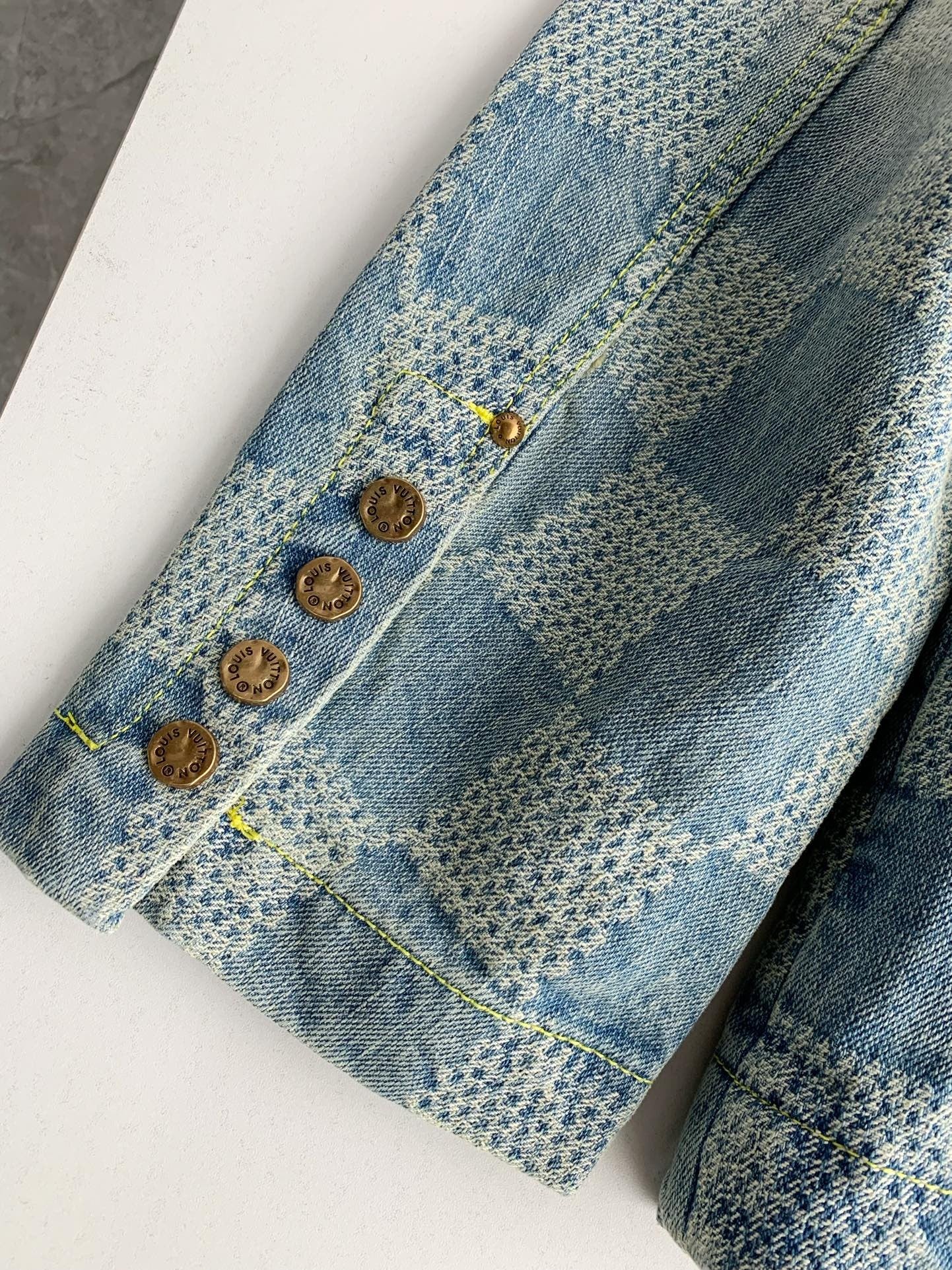 Vestes en jean Louis Vuitton « #3532 »