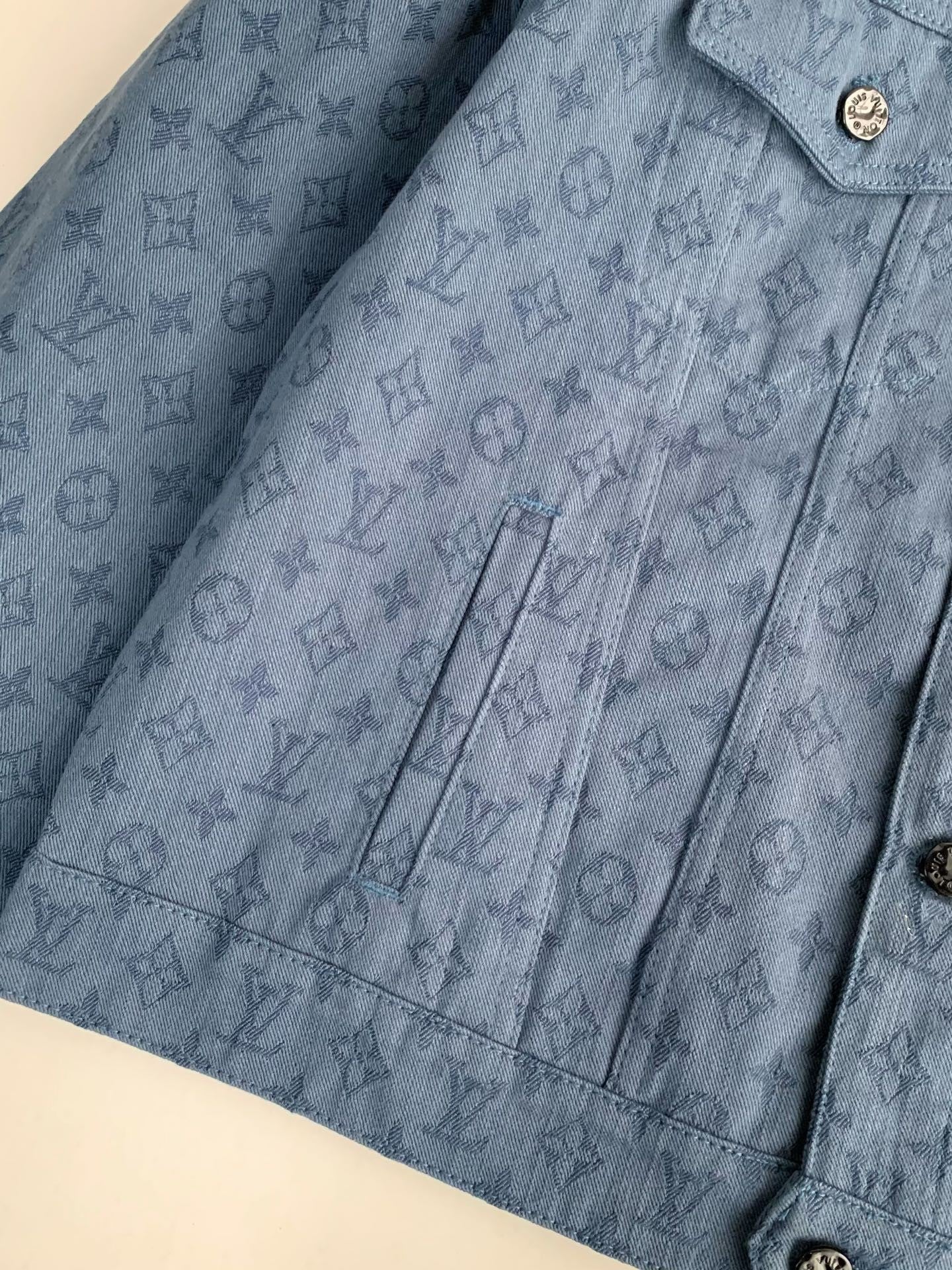 Vestes en jean Louis Vuitton « #3548 »