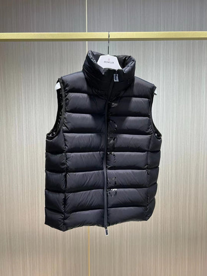 「#3590」Moncler down stand collar vest