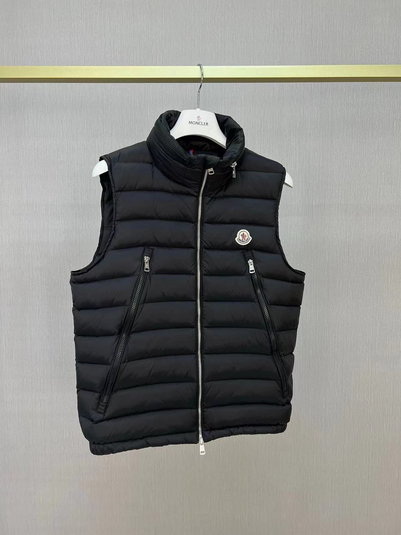 「#3592」Moncler new albyt oblique zipper hidden hood stand collar vest