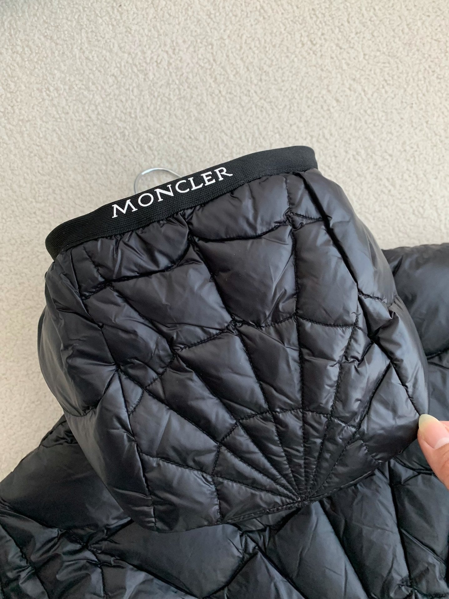 「#3693」Moncler FW22 Spider-Man Zip Hooded Down Jacket