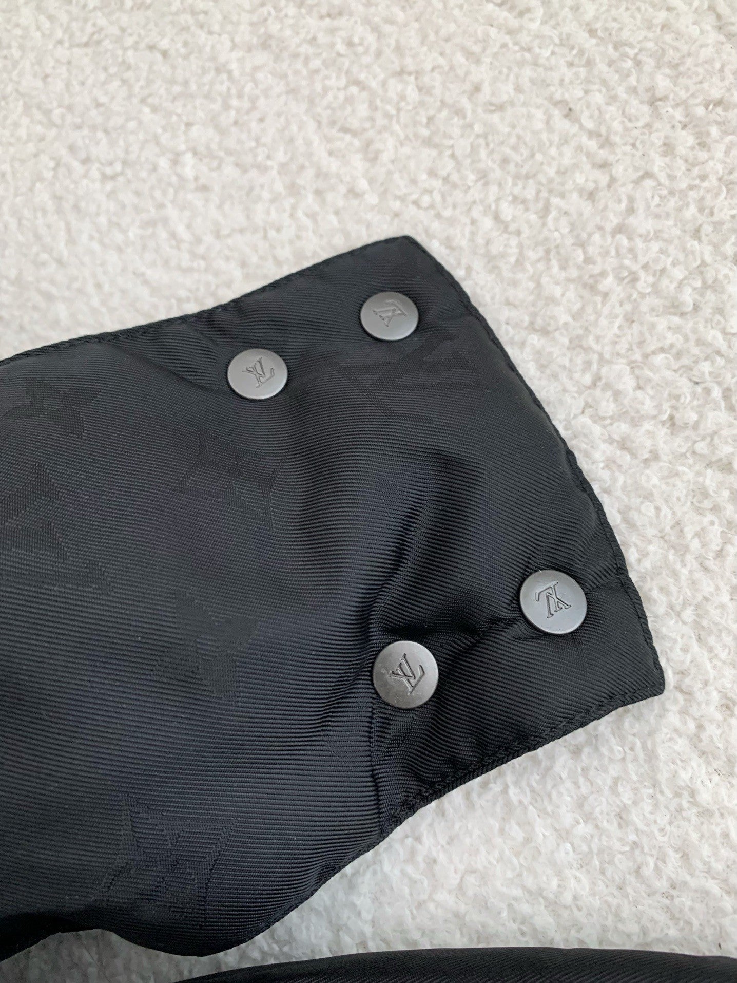 「#3841」LOUIS VUITTON LOGO Down Jacket