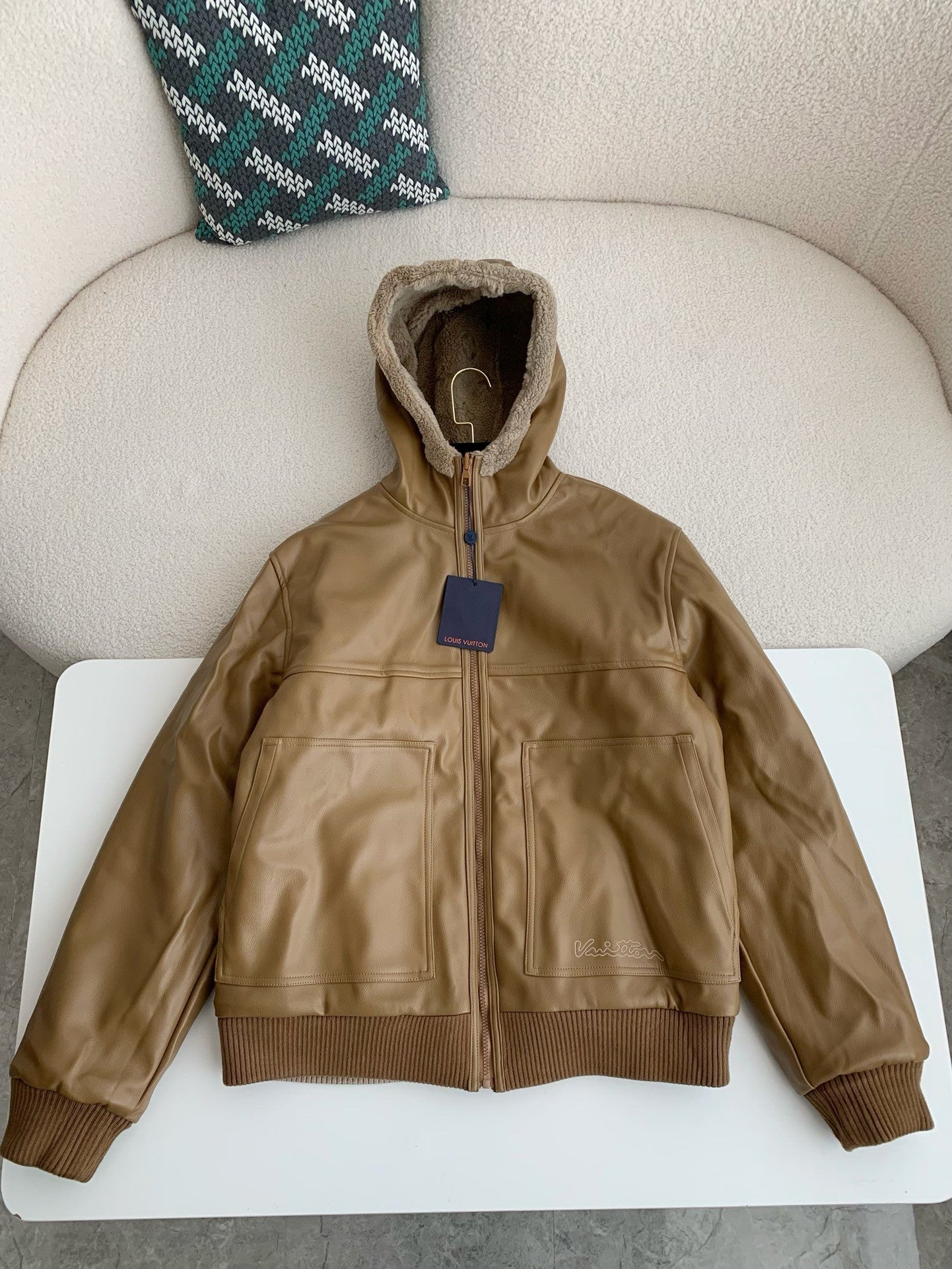 「#3511」Nouvelle veste réversible LV en laine et peau de mouton