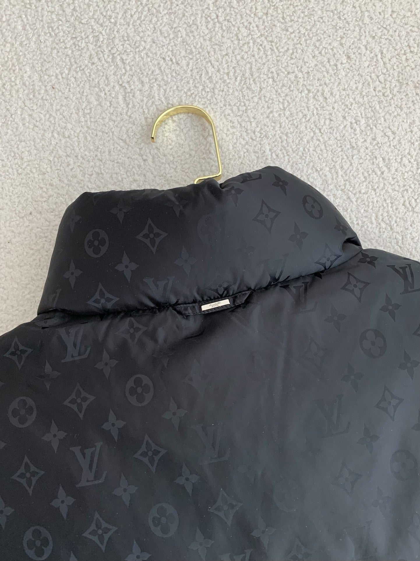「#3843」LOUIS VUITTON LOGO Down Jacket