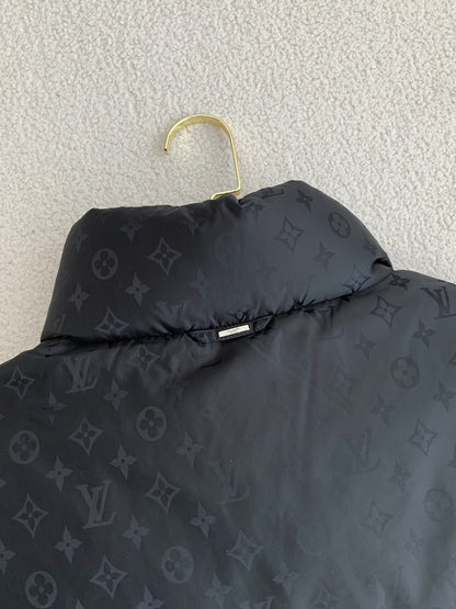 「#3843」LOUIS VUITTON LOGO Down Jacket