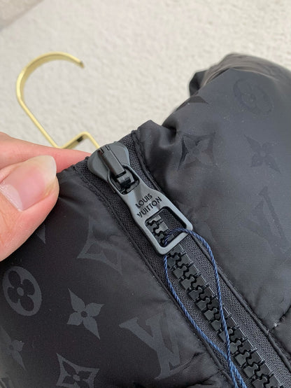 「#3843」LOUIS VUITTON LOGO Down Jacket