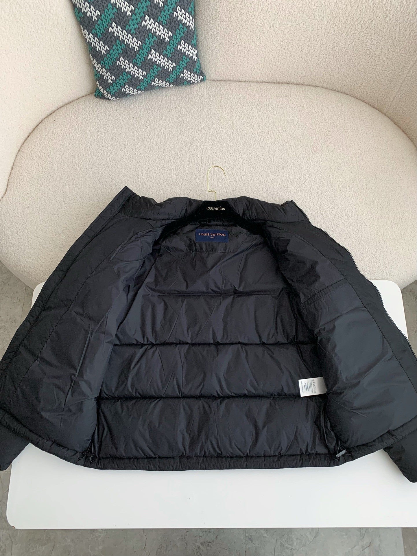 「#3843」LOUIS VUITTON LOGO Down Jacket