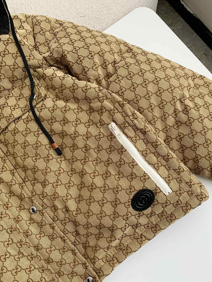 「#3851」Gucci Casual FW22 Full Print Drawstring Down Jacket