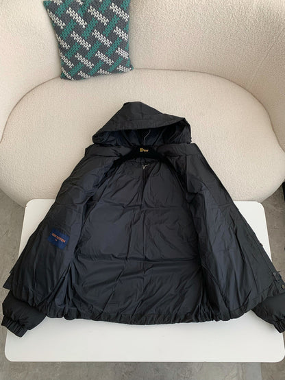 「#3856」LOUIS VUITTON Down Jacket