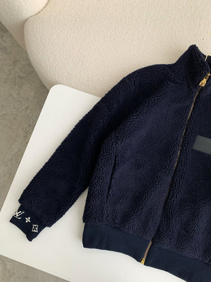 「#3874」Louis Vuitton Embossed leather patch long-sleeve fleece jacket