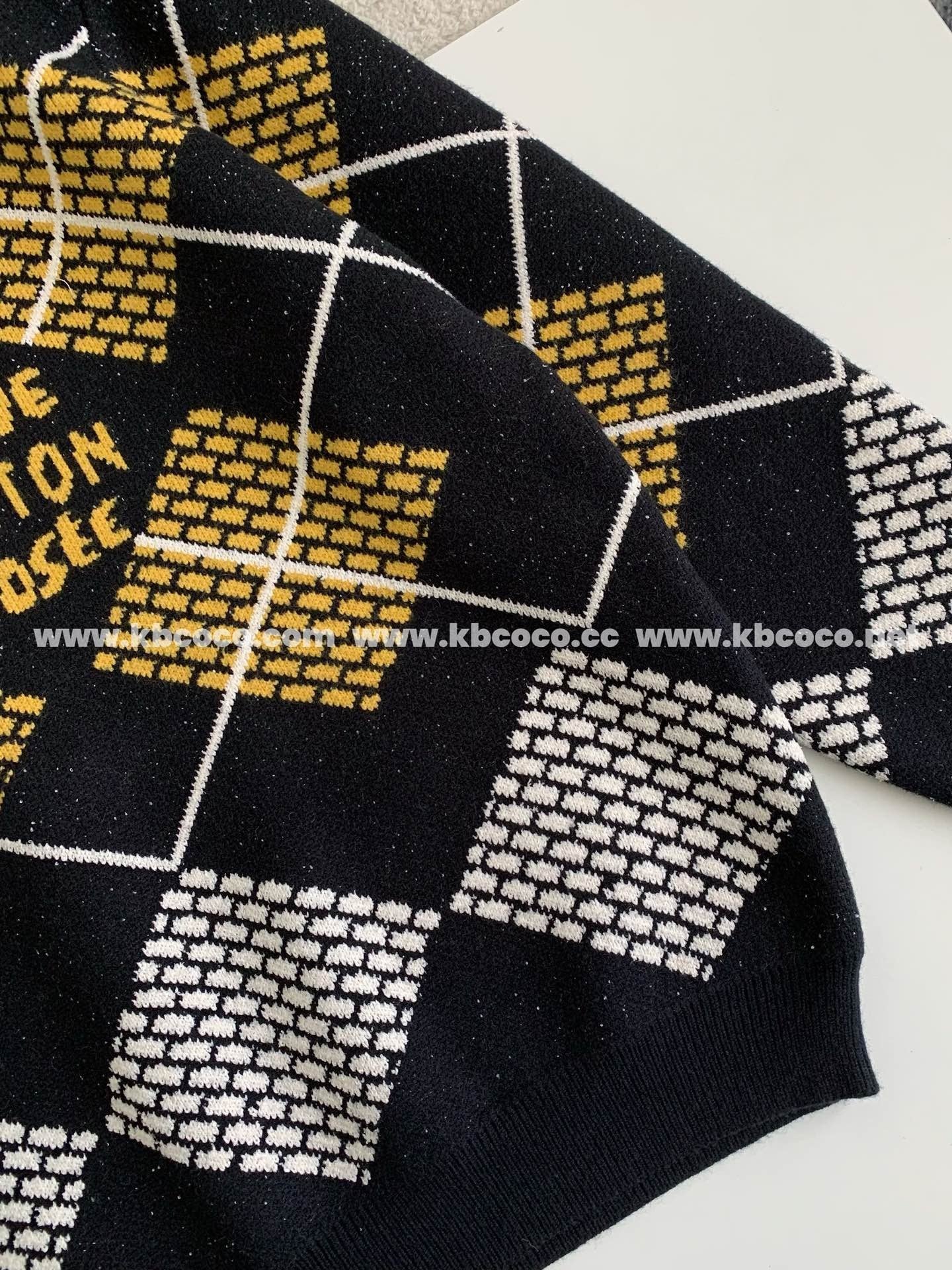 「#3927」Louis Vuitton ss25 Pre-Spring collection, blended wool round-neck sweater