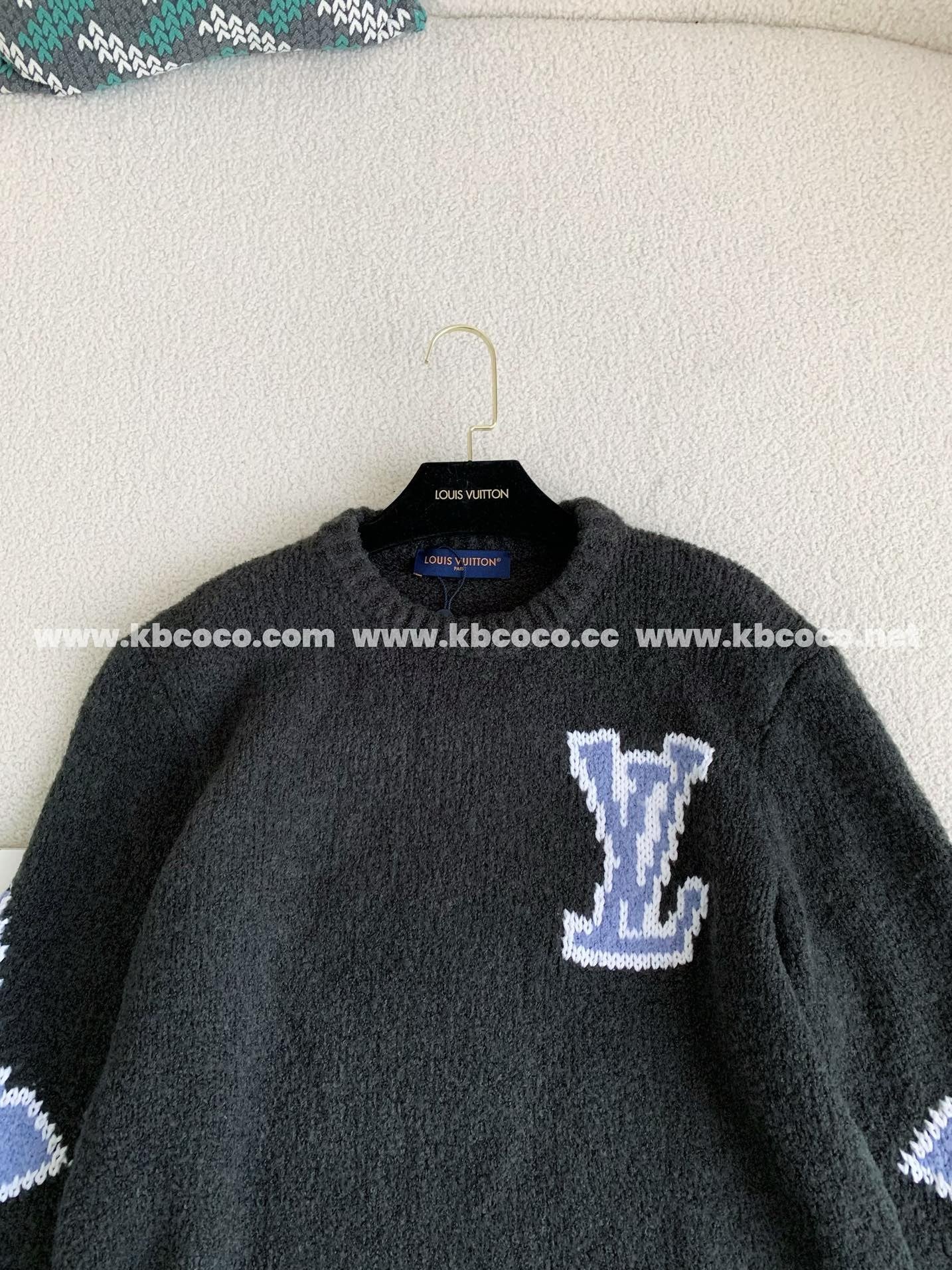 「#3832」Louis Vuitton ski sweater with wool inlay