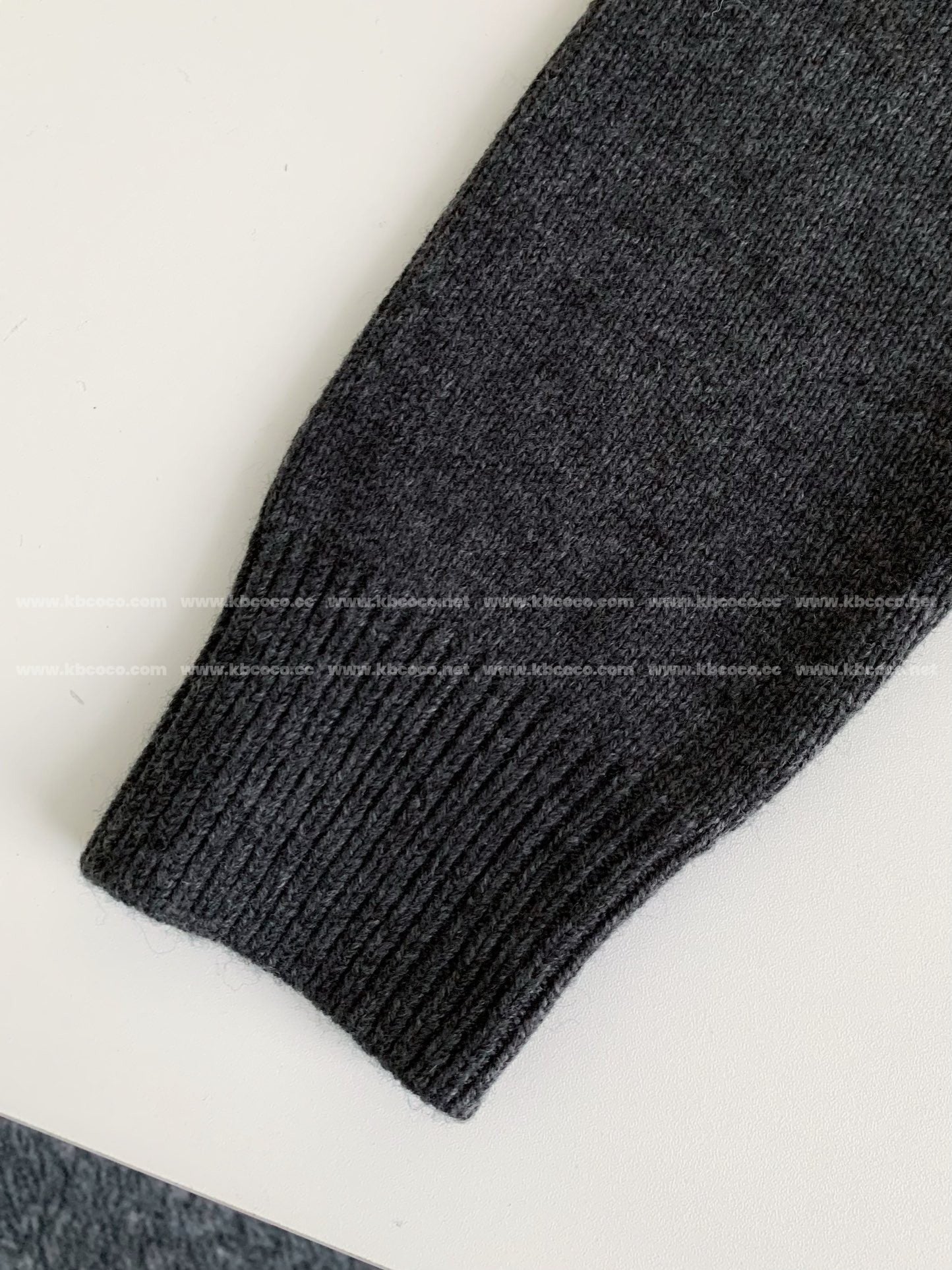 Pull col rond Louis Vuitton Ski Collection AH24, n° 3969