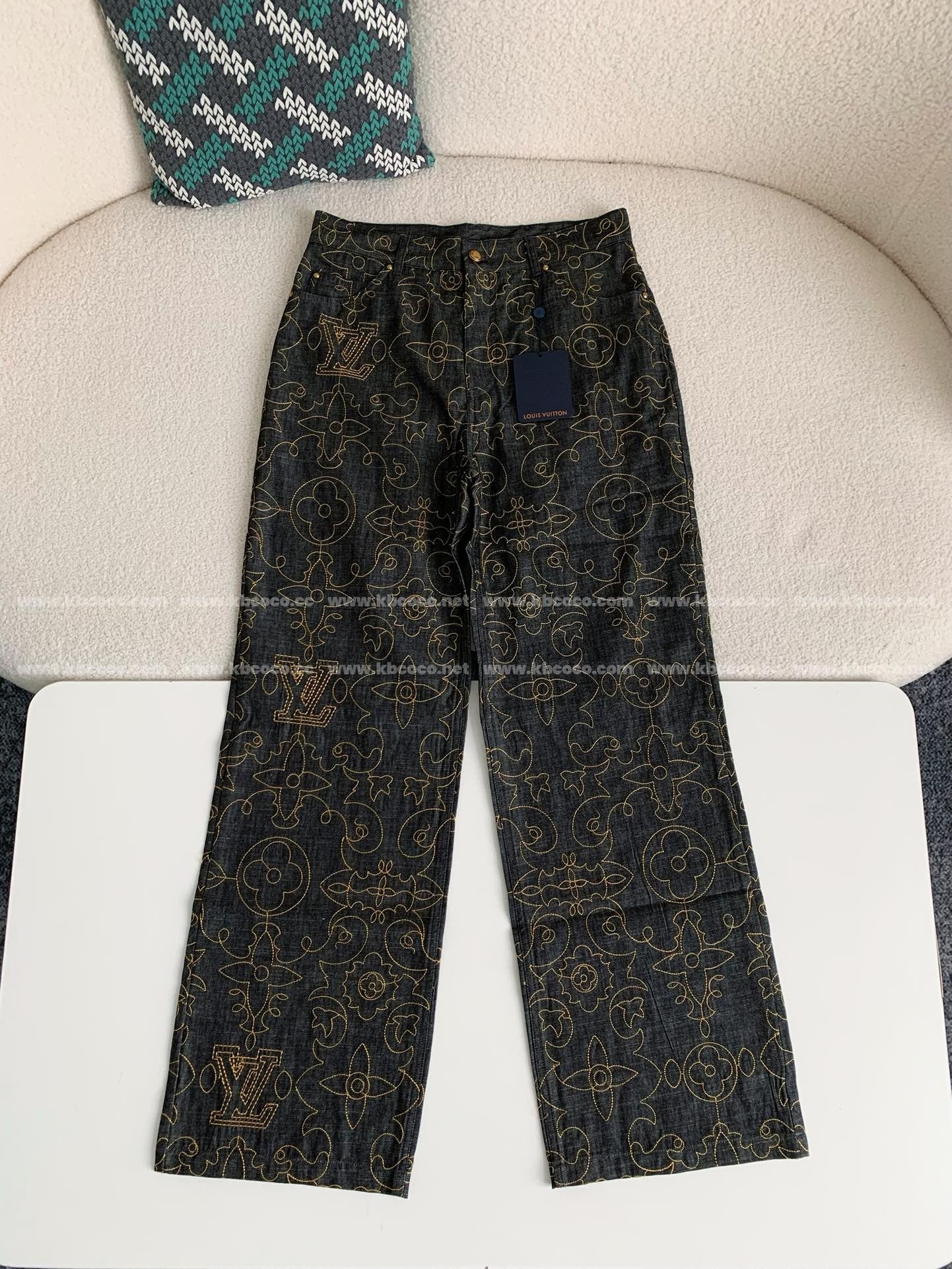 「#3973」Louis Vuitton Costumes