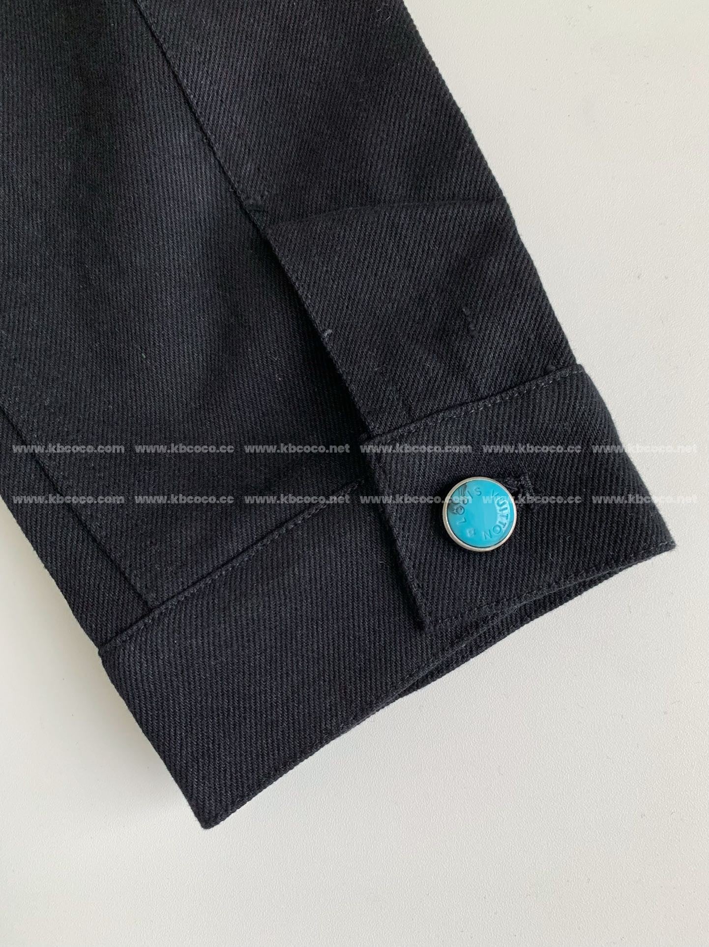 「#3763」Veste en jean turquoise à rivets LV